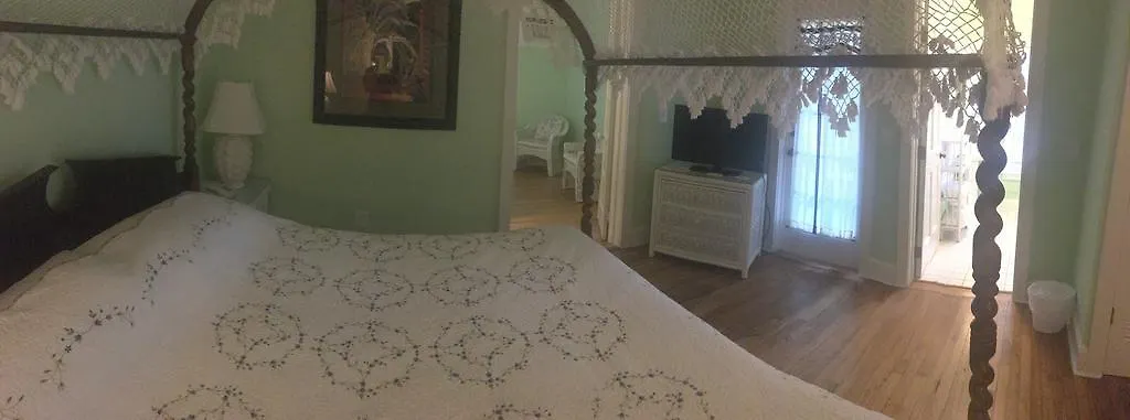 Amsterdam'S Curry Mansion Inn Key West