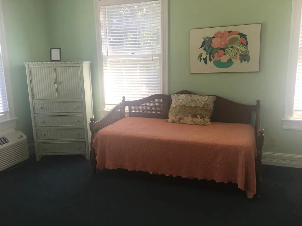 Amsterdam'S Curry Mansion Inn Key West Bed & Breakfast