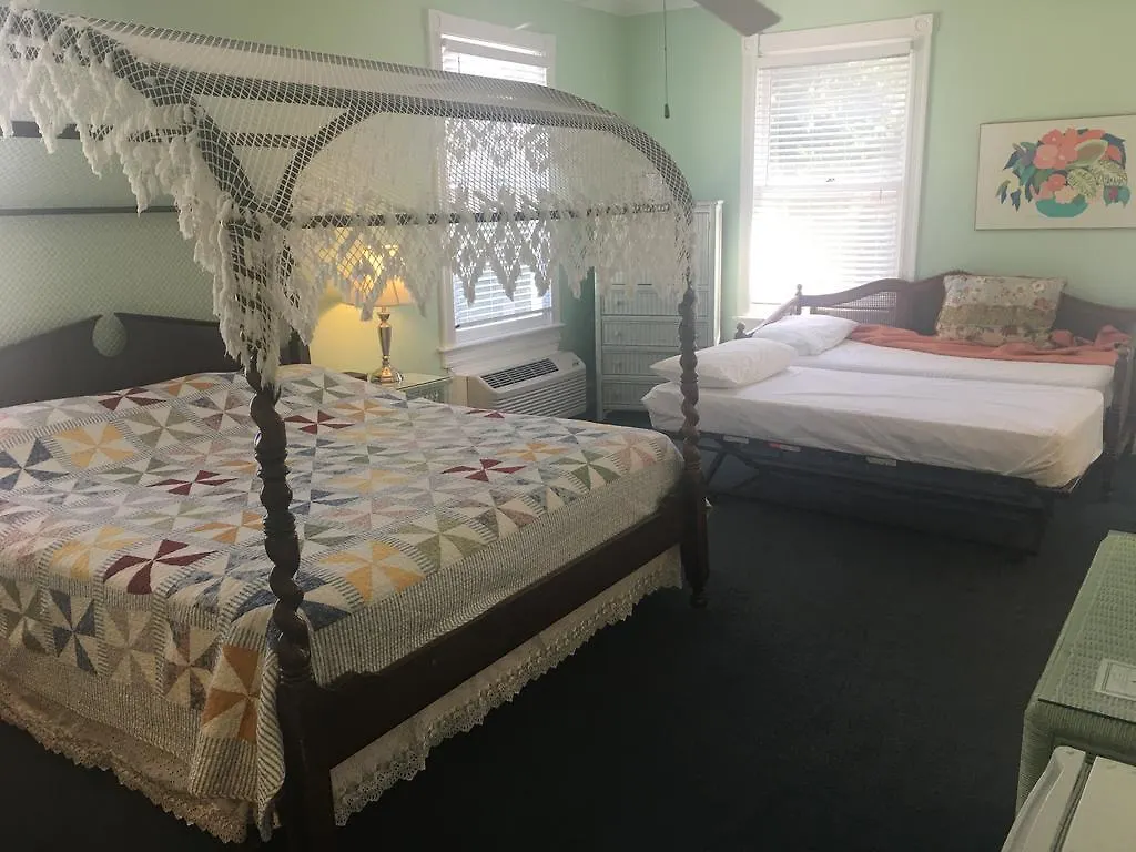 *** Bed & Breakfast Amsterdam'S Curry Mansion Inn Key West United States