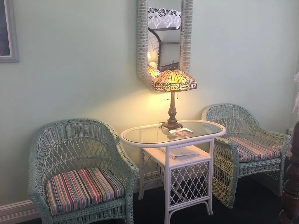 Amsterdam'S Curry Mansion Inn Key West Bed & Breakfast