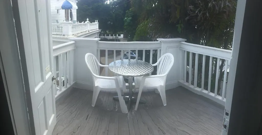 Amsterdam'S Curry Mansion Inn Key West Bed & Breakfast