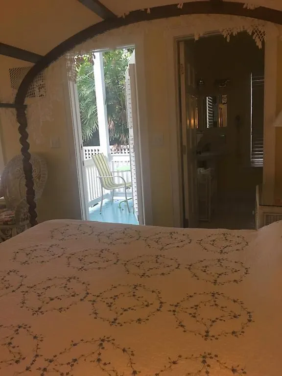 Amsterdam'S Curry Mansion Inn Key West Bed & Breakfast